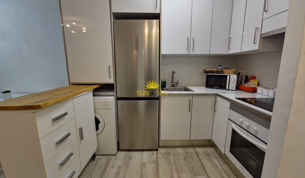 Long Term Rental - Studio apartment - Torrevieja - Acequion