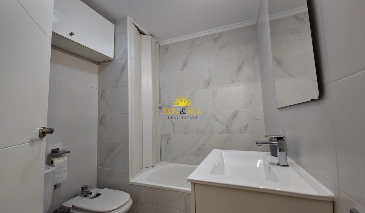 Long Term Rental - Studio apartment - Torrevieja - Acequion