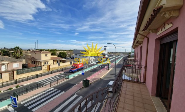 Resale - Villa - San Miguel de Salinas