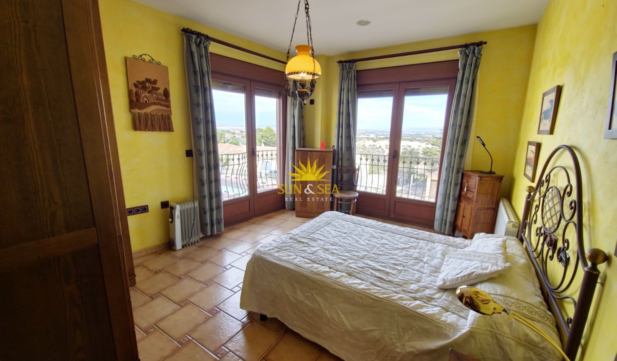 Resale - Villa - San Miguel de Salinas