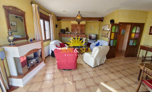 Resale - Villa - San Miguel de Salinas