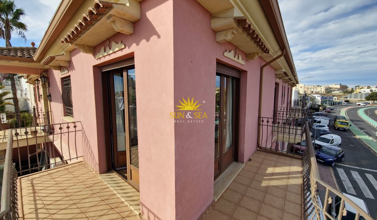 Resale - Villa - San Miguel de Salinas