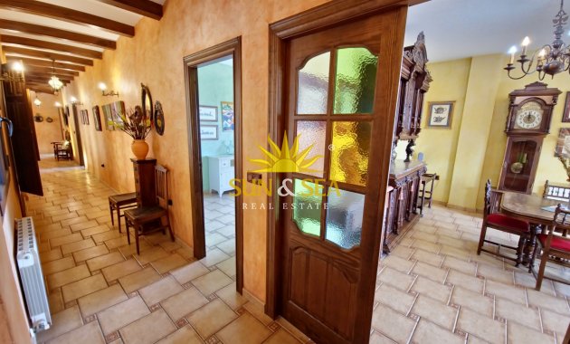 Resale - Villa - San Miguel de Salinas