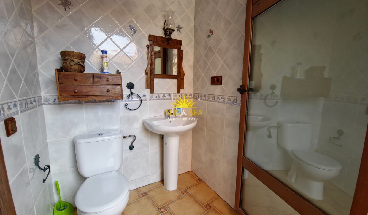 Resale - Villa - San Miguel de Salinas