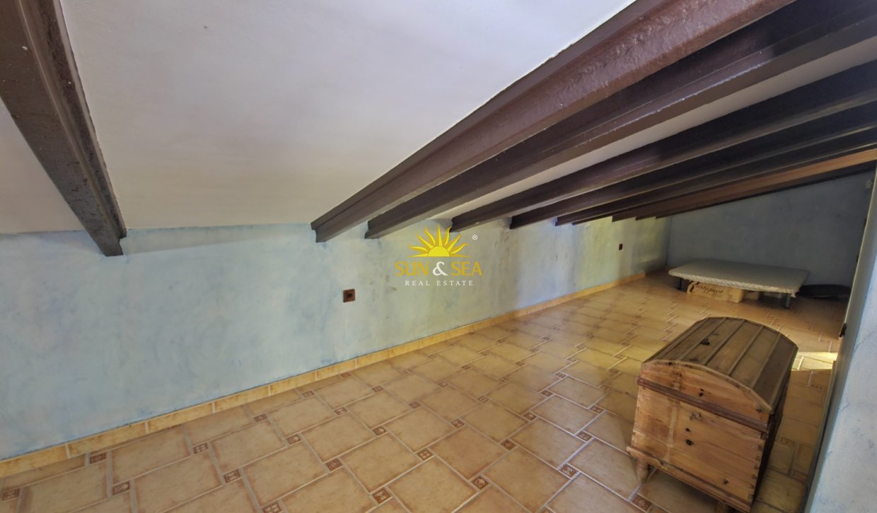 Resale - Villa - San Miguel de Salinas