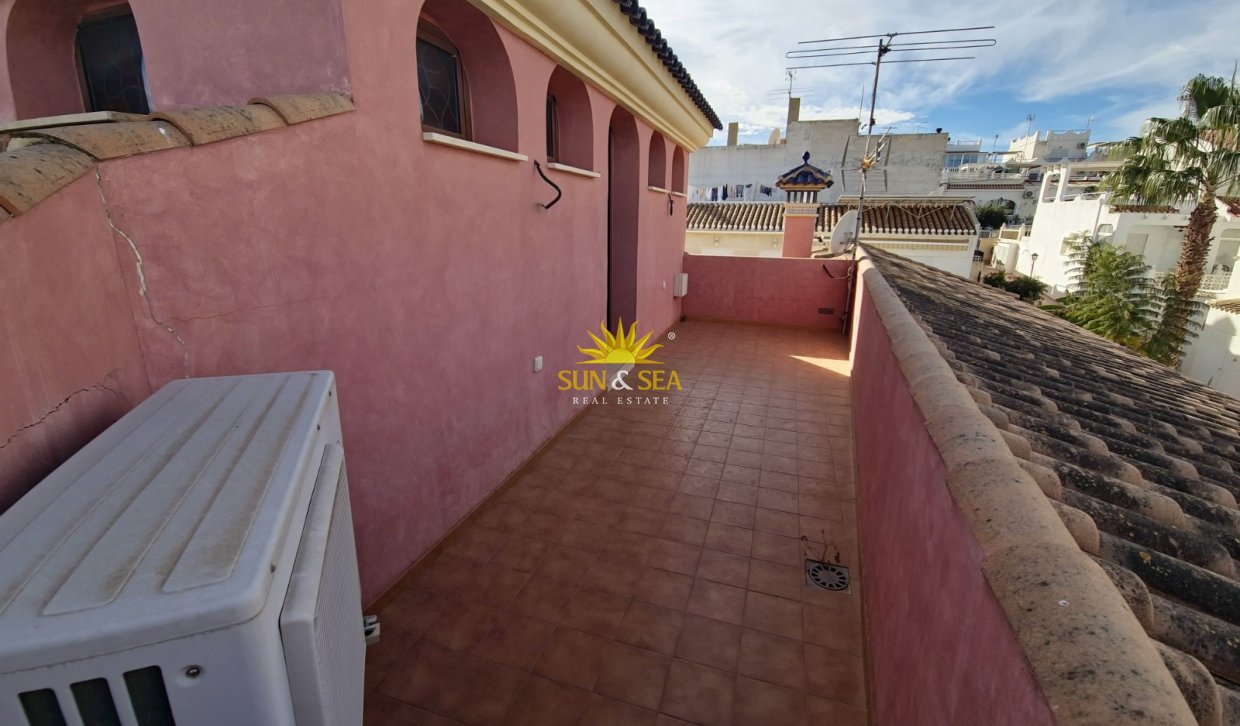 Resale - Villa - San Miguel de Salinas