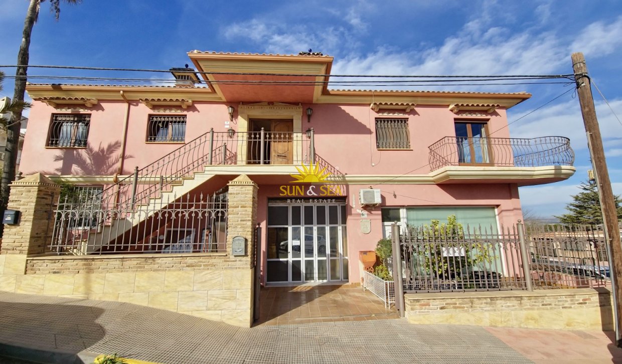 Resale - Villa - San Miguel de Salinas