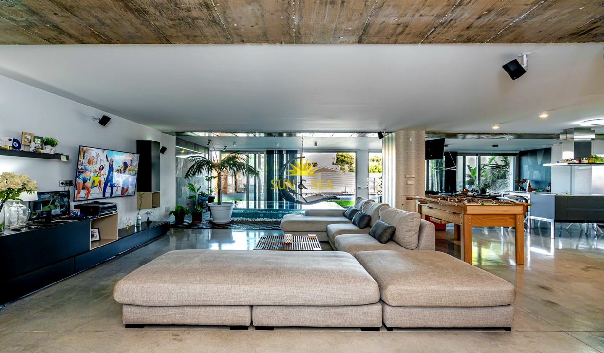 Long Term Rental - Villa - Torrevieja - Los Balcones - Los Altos del Edén