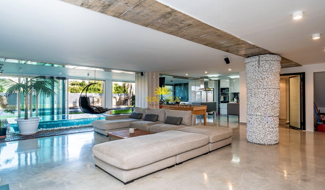 Long Term Rental - Villa - Torrevieja - Los Balcones - Los Altos del Edén