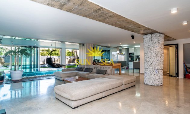 Long Term Rental - Villa - Torrevieja - Los Balcones - Los Altos del Edén