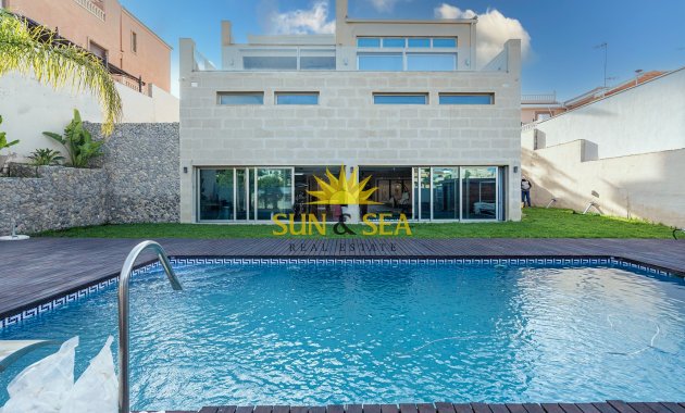 Long Term Rental - Villa - Torrevieja - Los Balcones - Los Altos del Edén