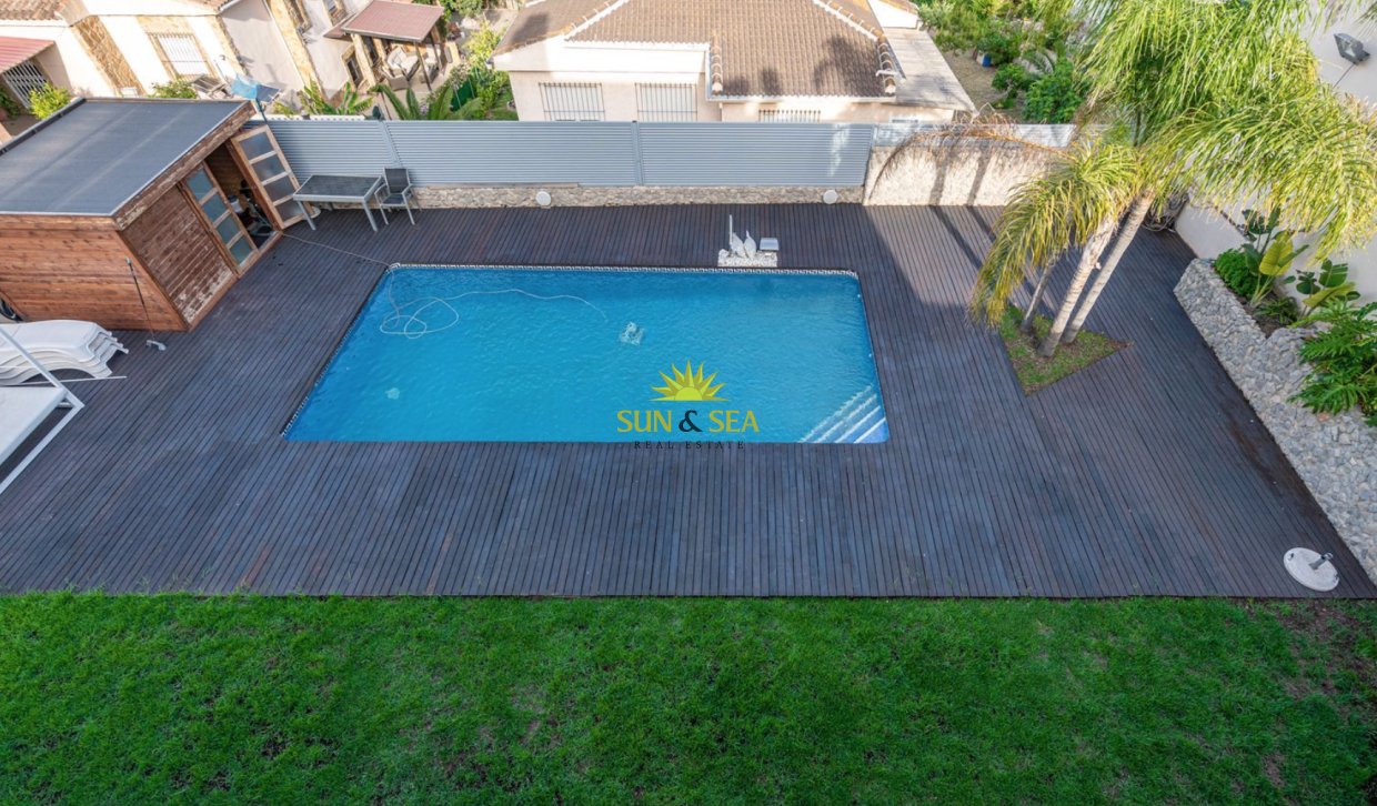 Long Term Rental - Villa - Torrevieja - Los Balcones - Los Altos del Edén