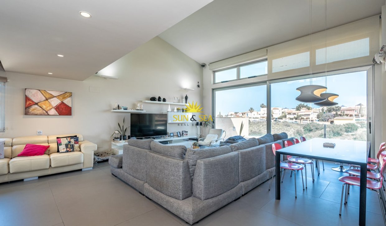 Long Term Rental - Villa - Torrevieja - Los Balcones - Los Altos del Edén