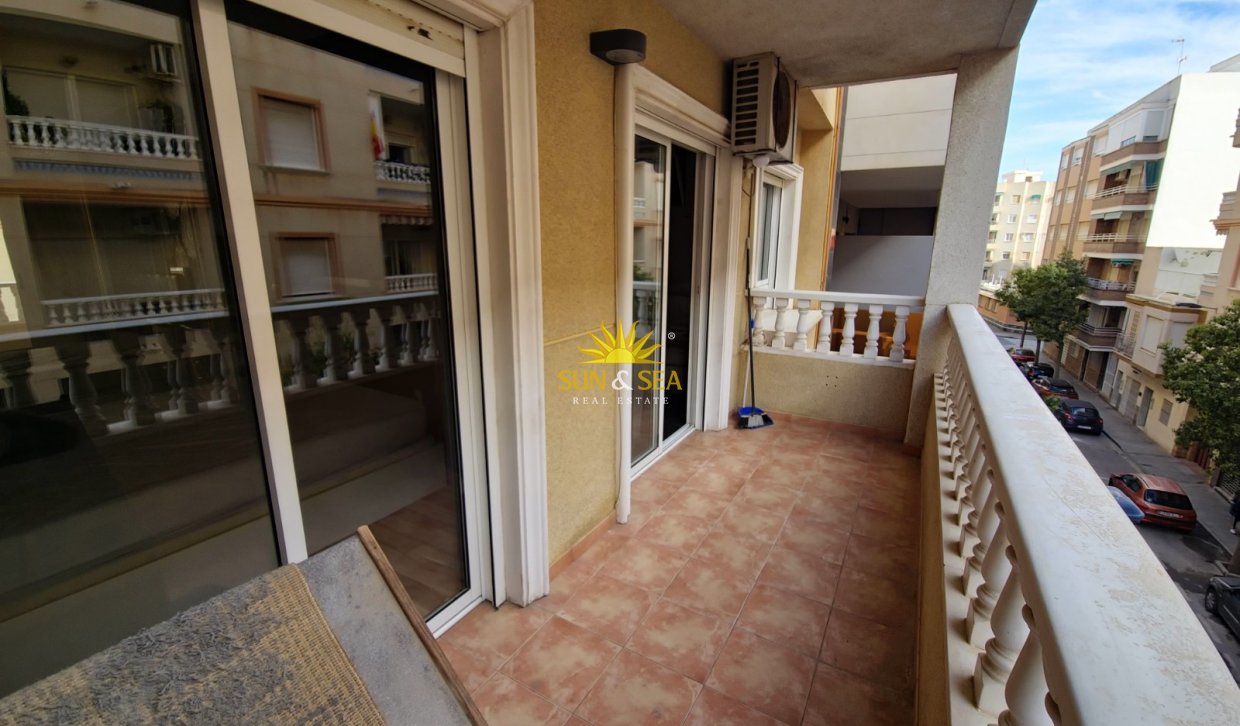 Location à long terme - Appartement - Torrevieja - Playa del Cura