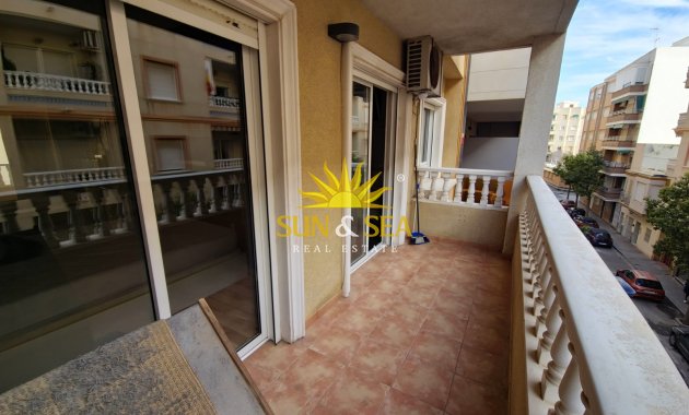 Location à long terme - Appartement - Torrevieja - Playa del Cura