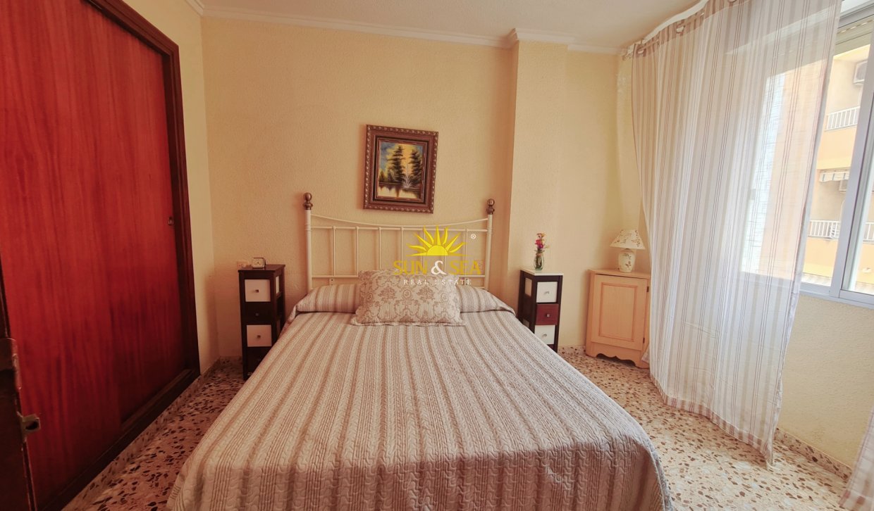 Kurzzeit-Vermietung - Wohnung - Torrevieja - Centro