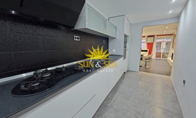 Location à long terme - Appartement - Torrevieja - Playa del Cura