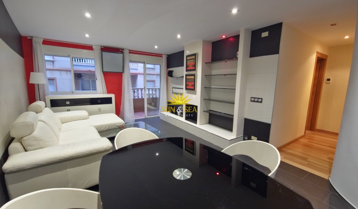 Location à long terme - Appartement - Torrevieja - Playa del Cura