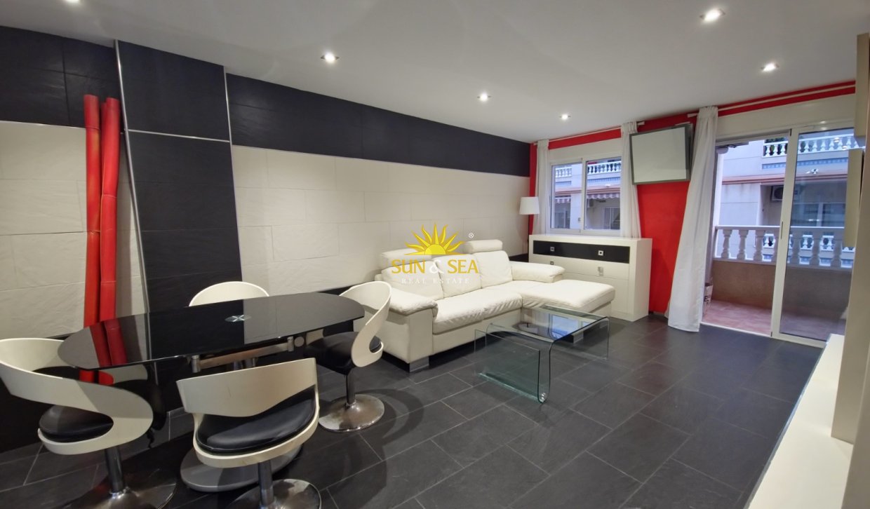 Location à long terme - Appartement - Torrevieja - Playa del Cura