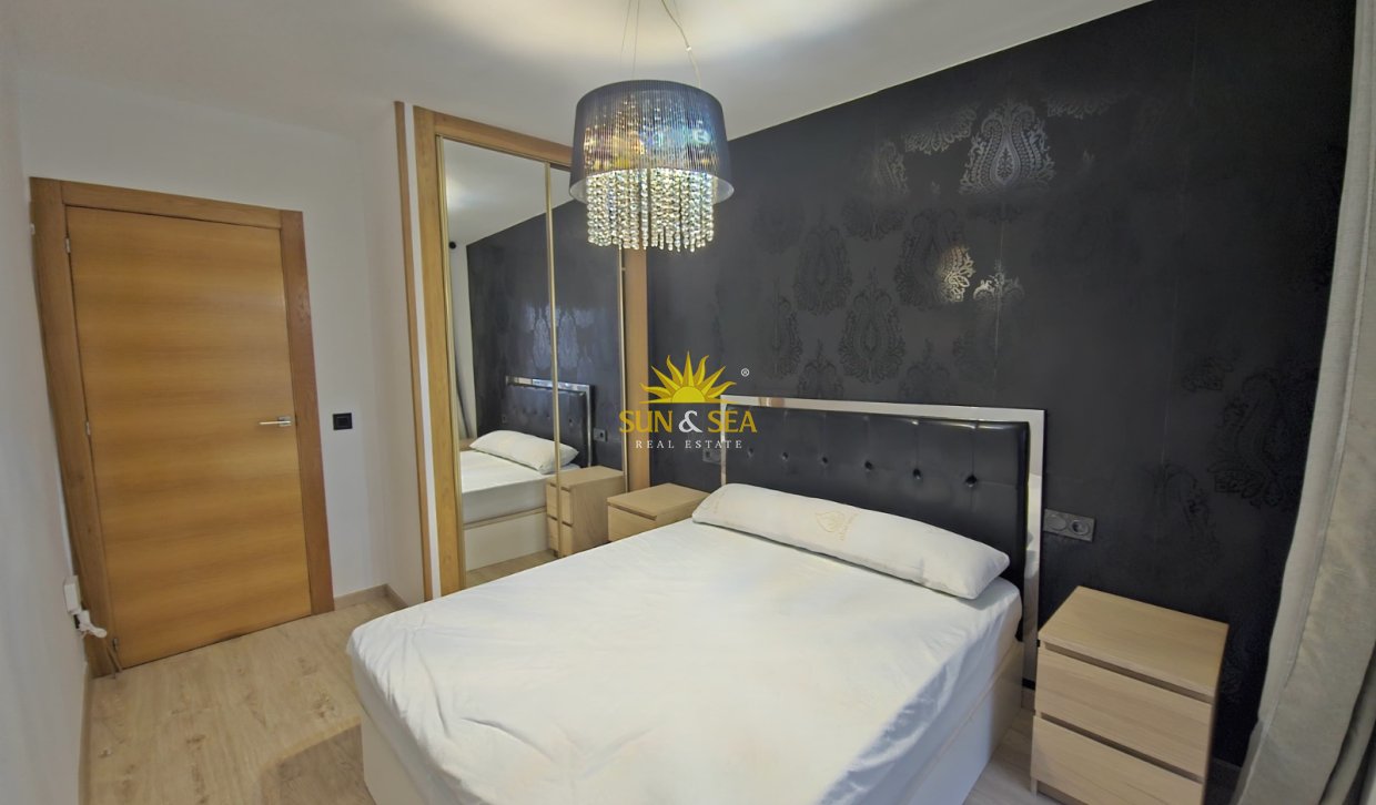 Location à long terme - Appartement - Torrevieja - Playa del Cura