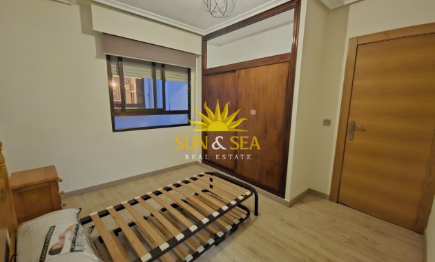 Location à long terme - Appartement - Torrevieja - Playa del Cura