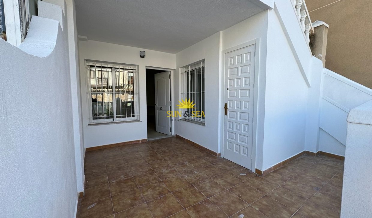 Reventa - Ground Floor - Torrevieja - Playa del Cura