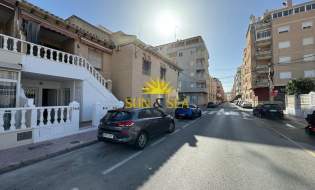 Reventa - Ground Floor - Torrevieja - Playa del Cura