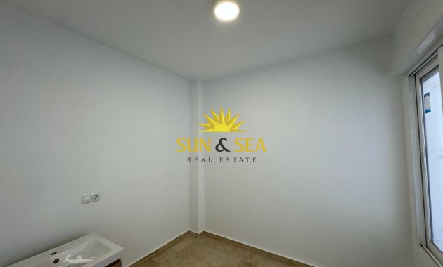 Reventa - Ground Floor - Torrevieja - Playa del Cura