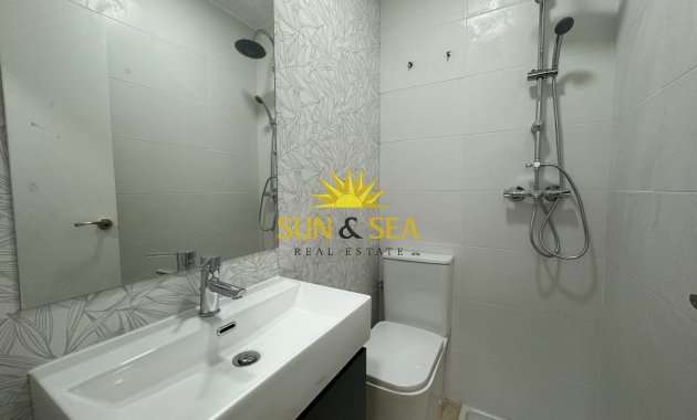 Reventa - Ground Floor - Torrevieja - Playa del Cura