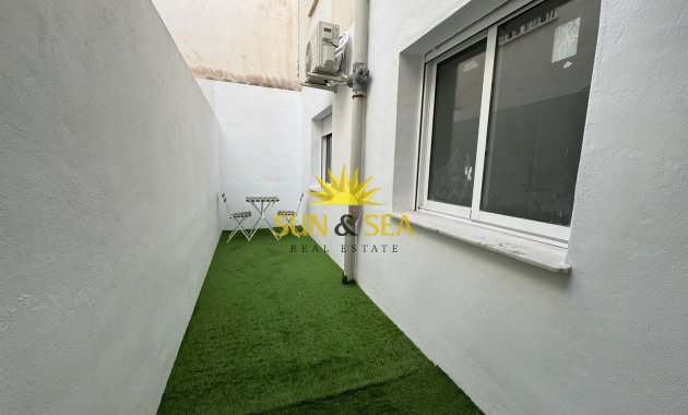 Reventa - Ground Floor - Torrevieja - Playa del Cura