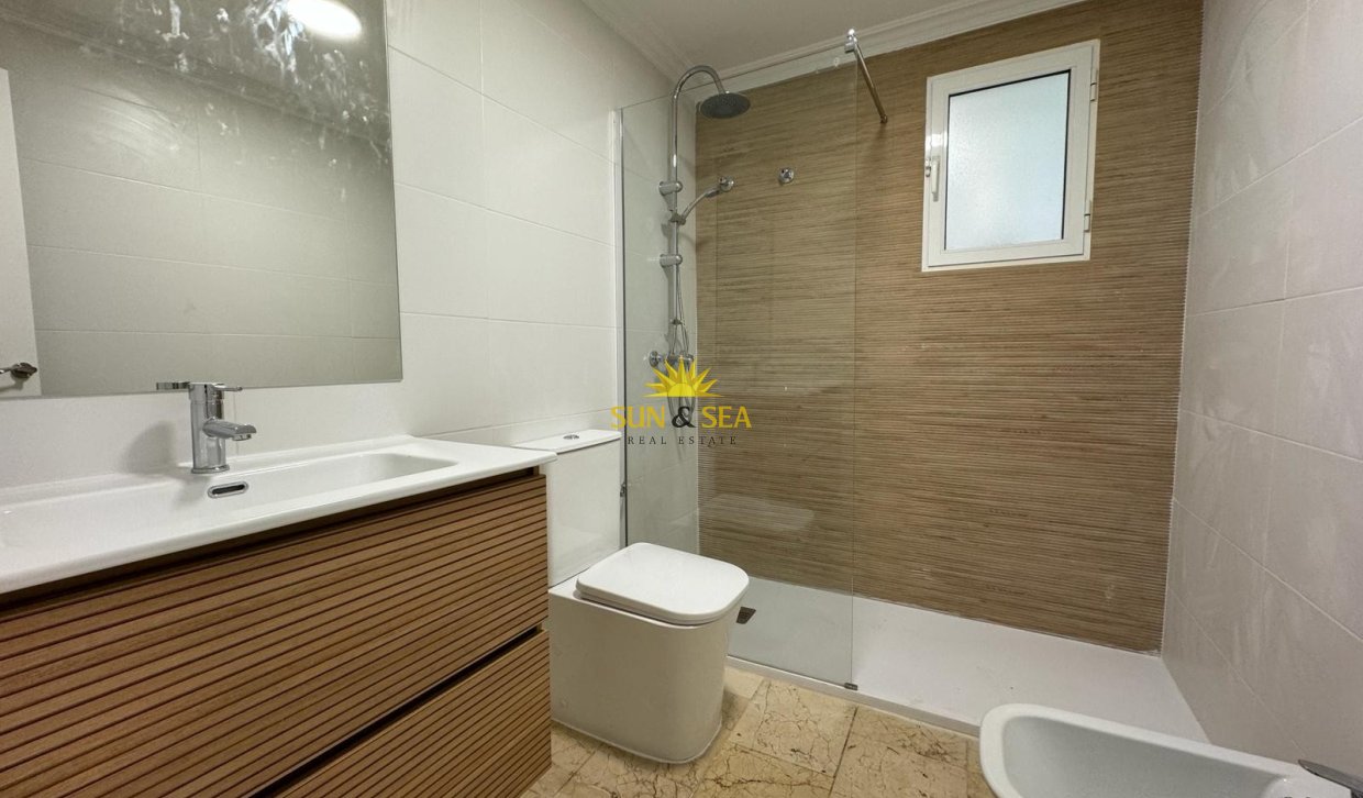 Reventa - Ground Floor - Torrevieja - Playa del Cura