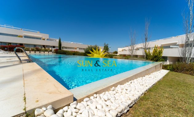Long Term Rental - Ground Floor - Torrevieja - Los Balcones - Los Altos del Edén