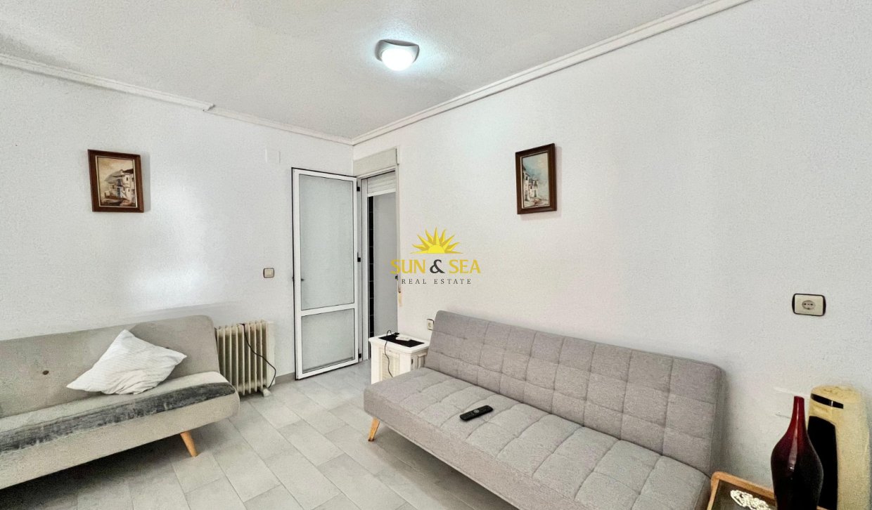 Location à long terme - Townhouse - Torrevieja - Los balcones