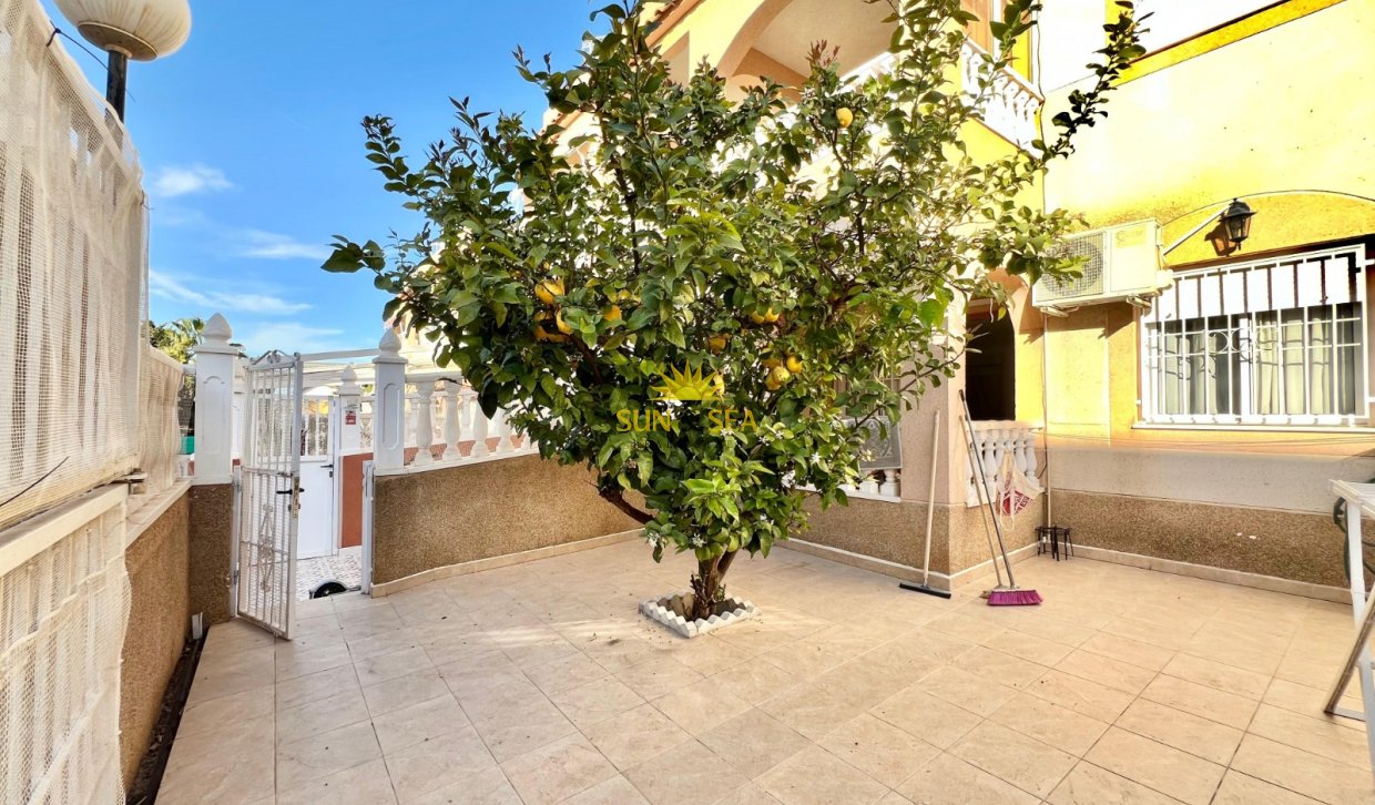Location à long terme - Townhouse - Torrevieja - Los balcones