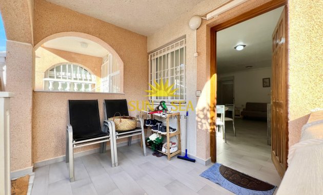 Location à long terme - Townhouse - Torrevieja - Los balcones