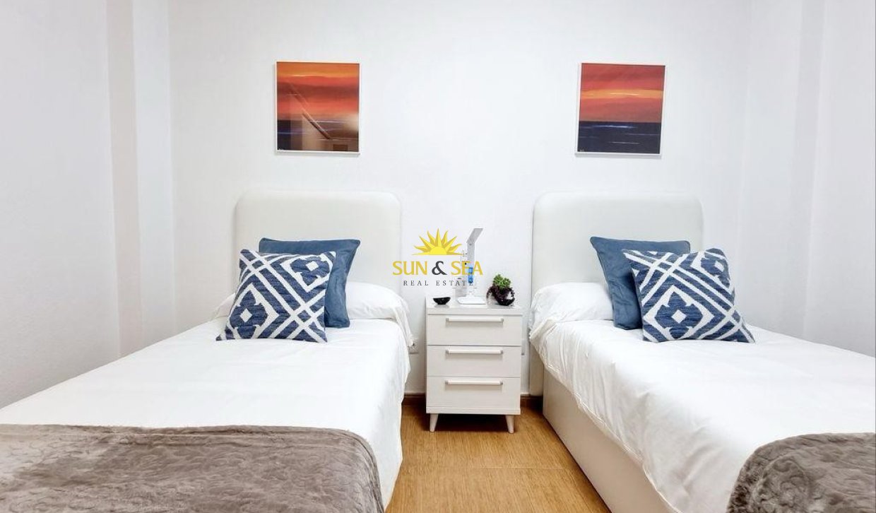 Long Term Rental - Apartment - Torrevieja - Playa del Cura