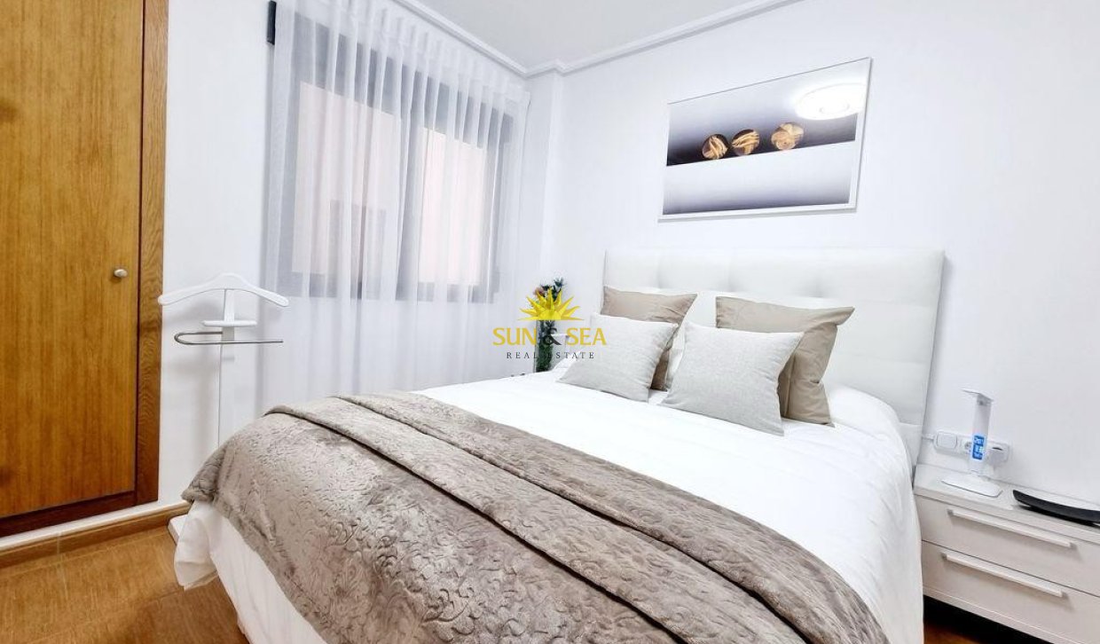 Long Term Rental - Apartment - Torrevieja - Playa del Cura