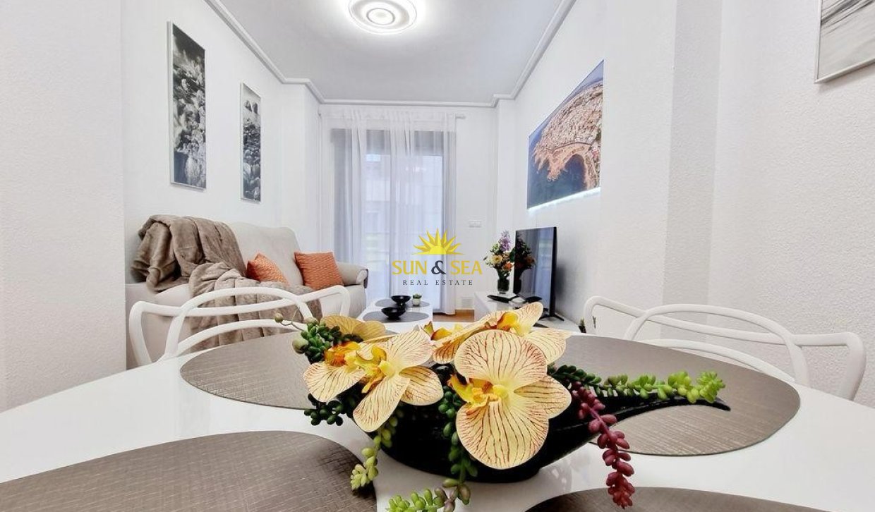 Long Term Rental - Apartment - Torrevieja - Playa del Cura