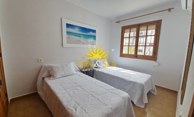 Location à long terme - Townhouse - Orihuela Costa - Villamartín