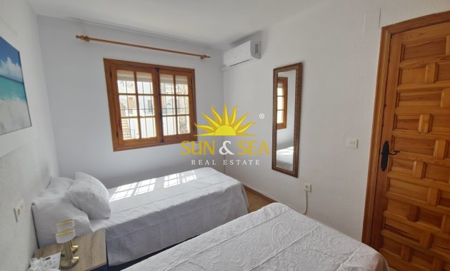 Location à long terme - Townhouse - Orihuela Costa - Villamartín