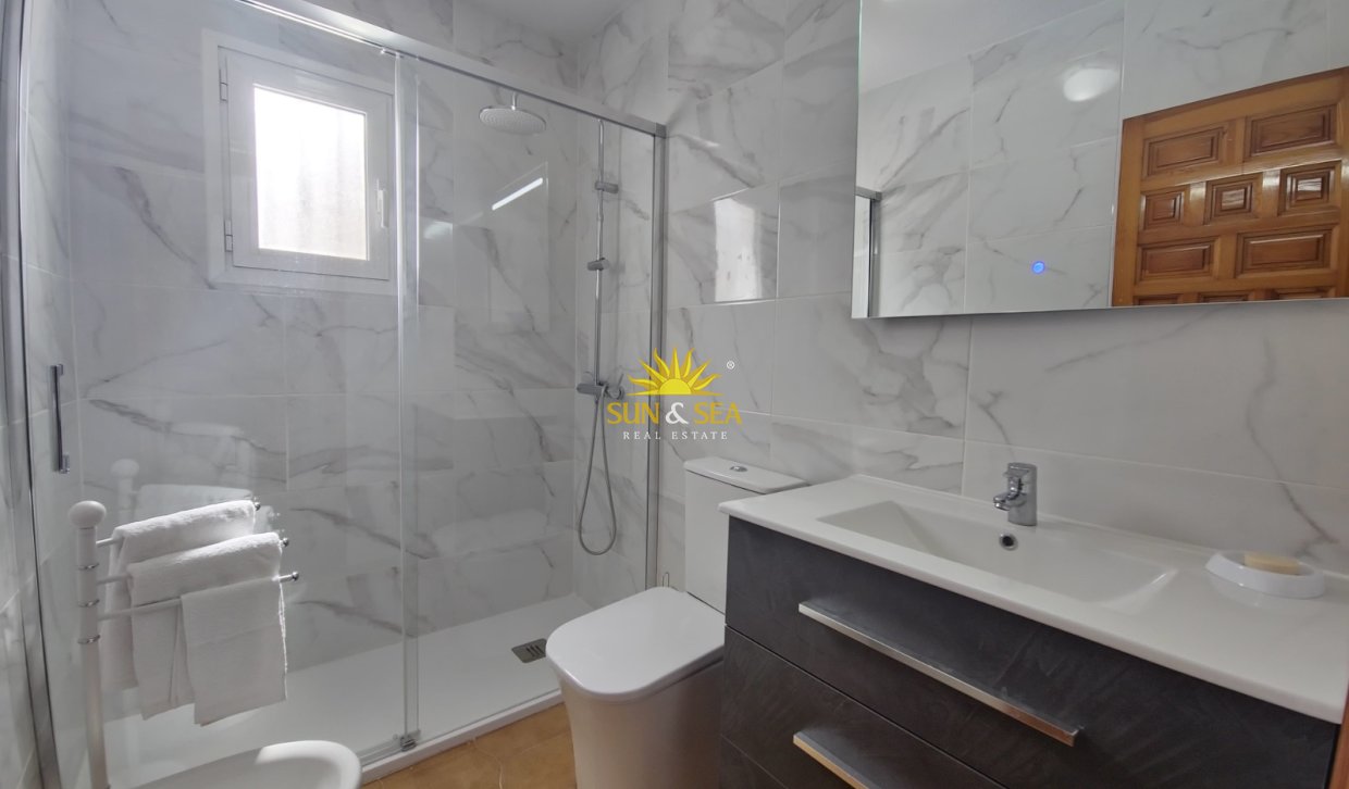 Location à long terme - Townhouse - Orihuela Costa - Villamartín