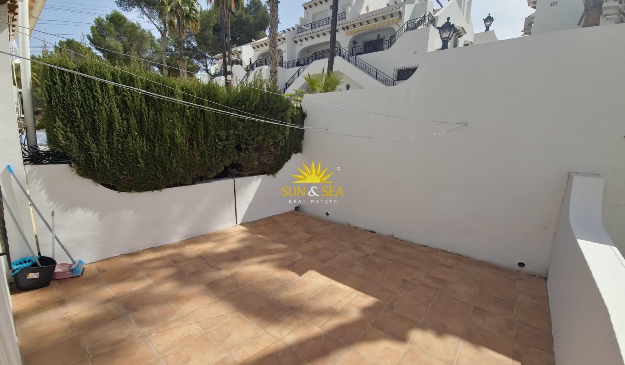 Location à long terme - Townhouse - Orihuela Costa - Villamartín