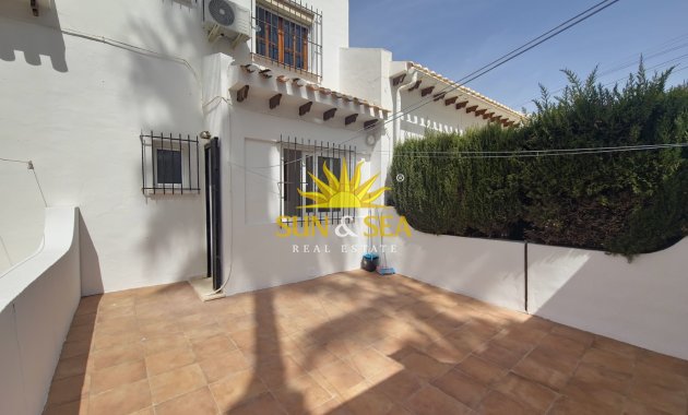 Location à long terme - Townhouse - Orihuela Costa - Villamartín