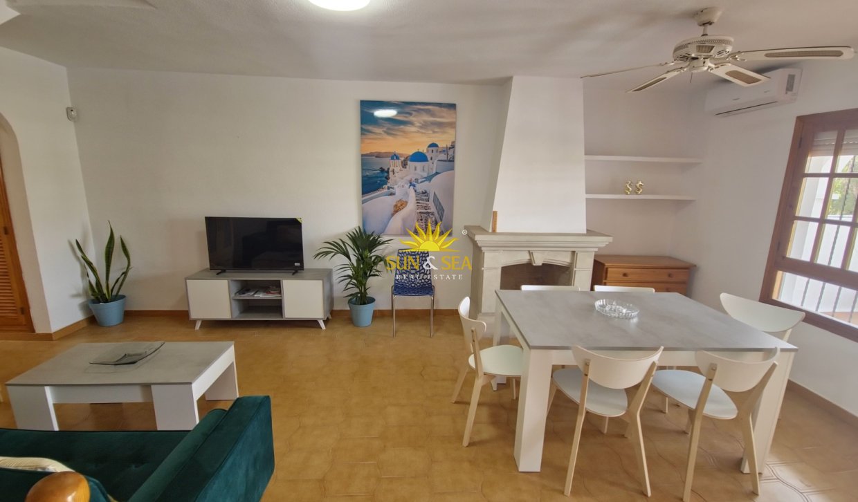 Location à long terme - Townhouse - Orihuela Costa - Villamartín